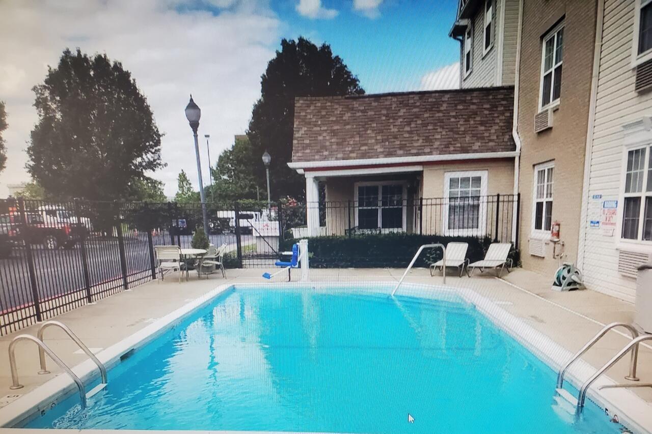 Hawthorn Suites By Wyndham Louisville North Jeffersonville Extérieur photo