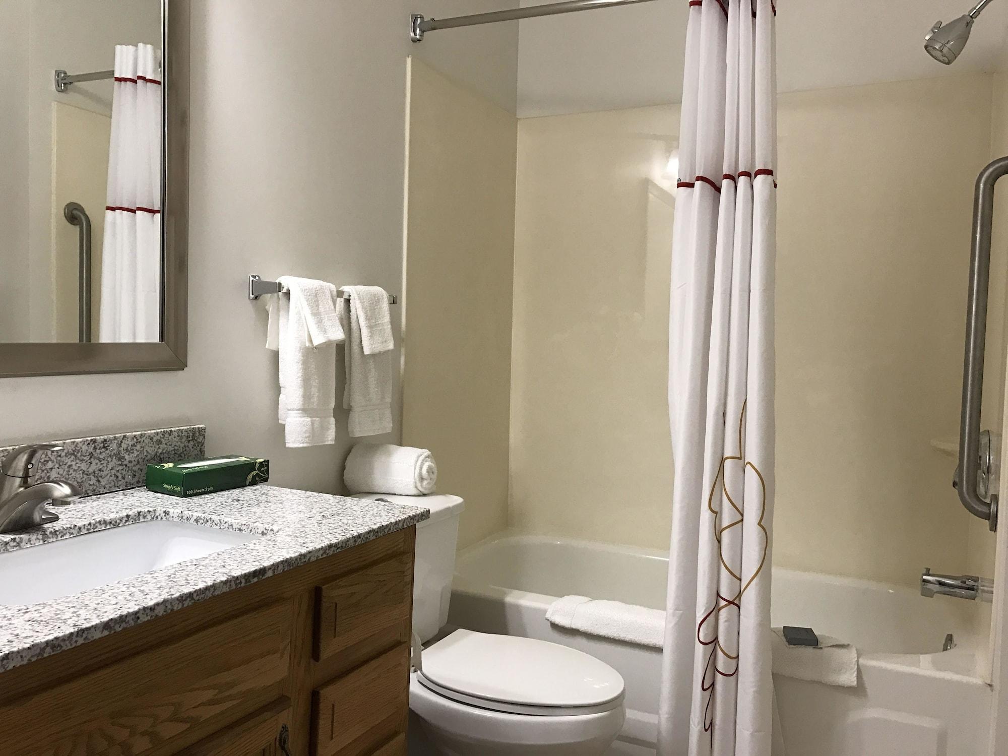 Hawthorn Suites By Wyndham Louisville North Jeffersonville Extérieur photo