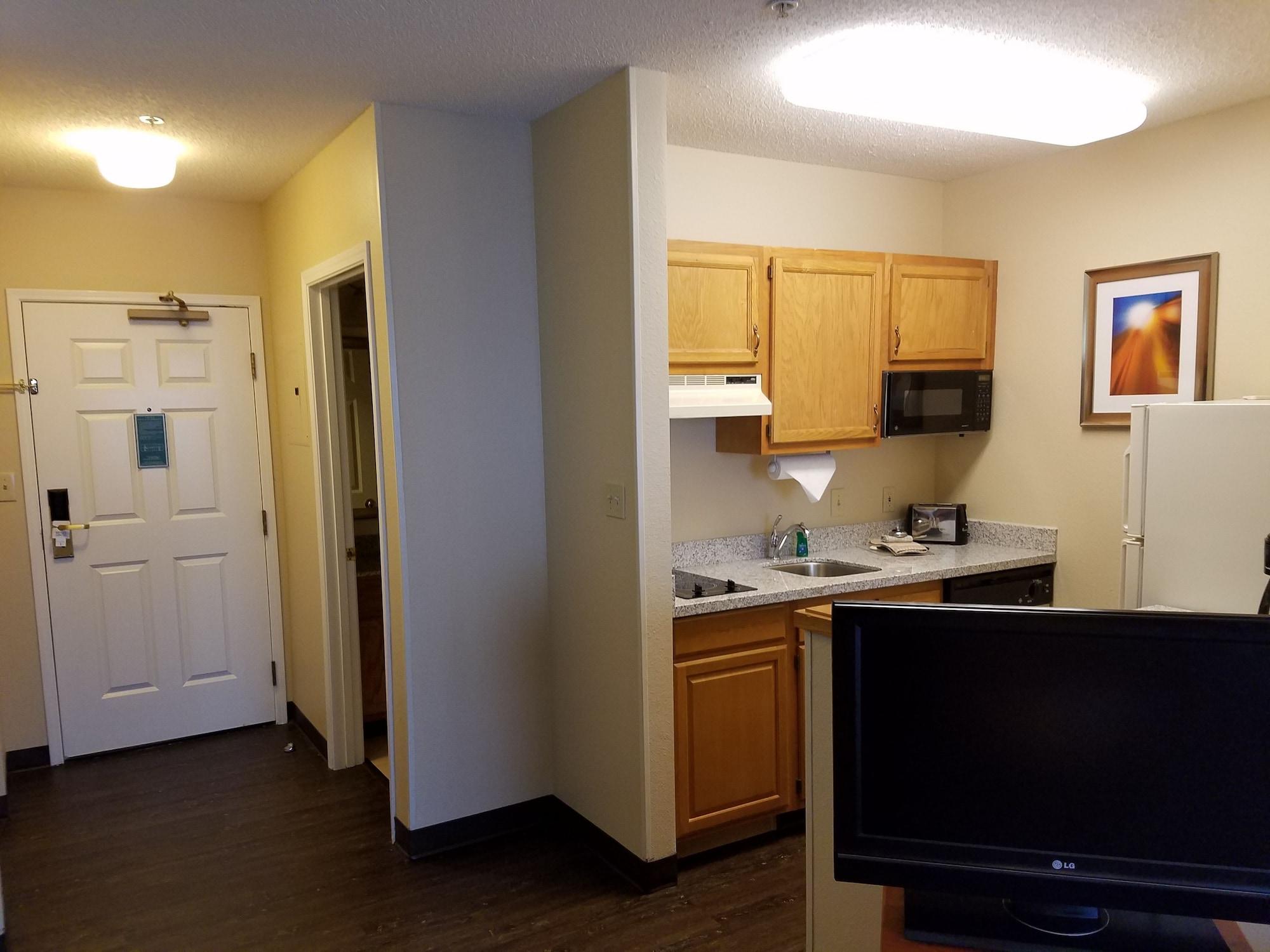 Hawthorn Suites By Wyndham Louisville North Jeffersonville Extérieur photo