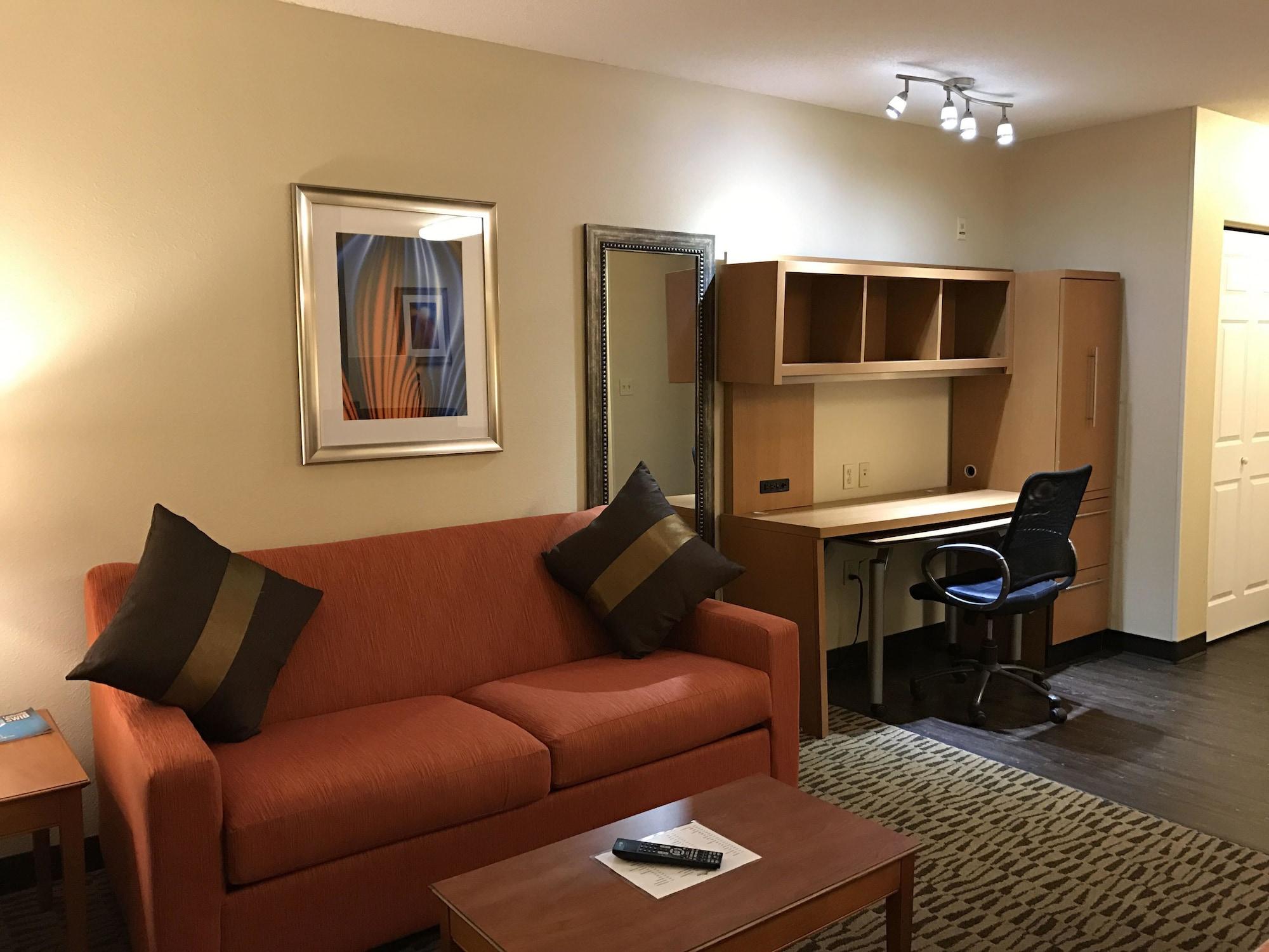 Hawthorn Suites By Wyndham Louisville North Jeffersonville Extérieur photo