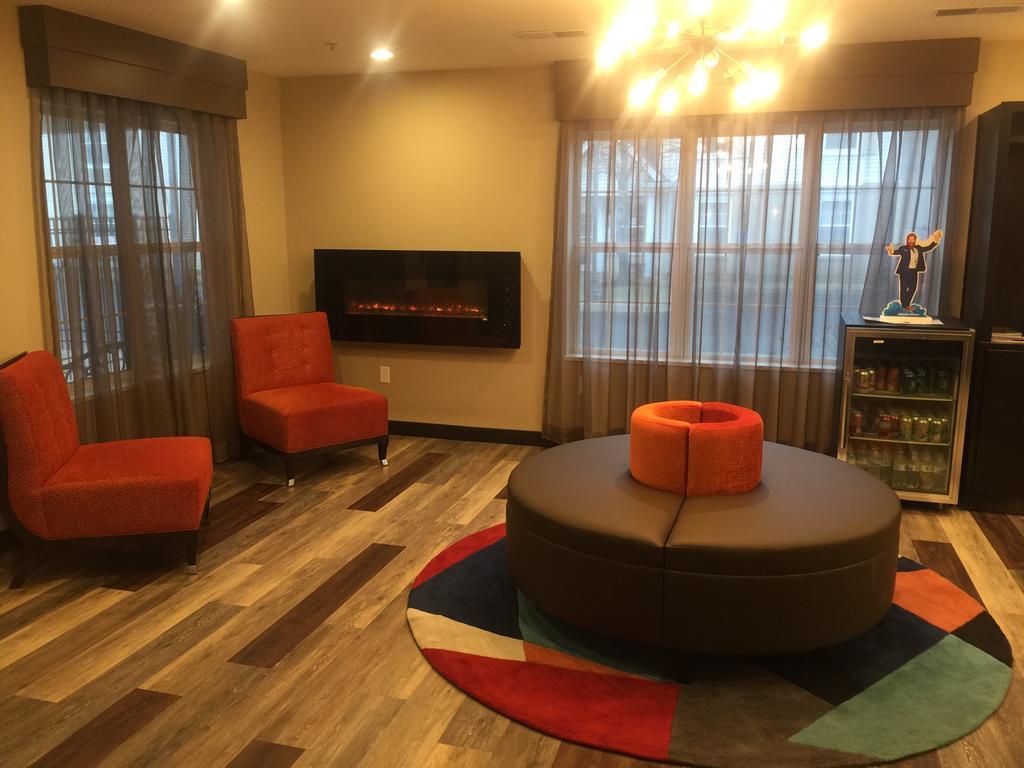 Hawthorn Suites By Wyndham Louisville North Jeffersonville Extérieur photo