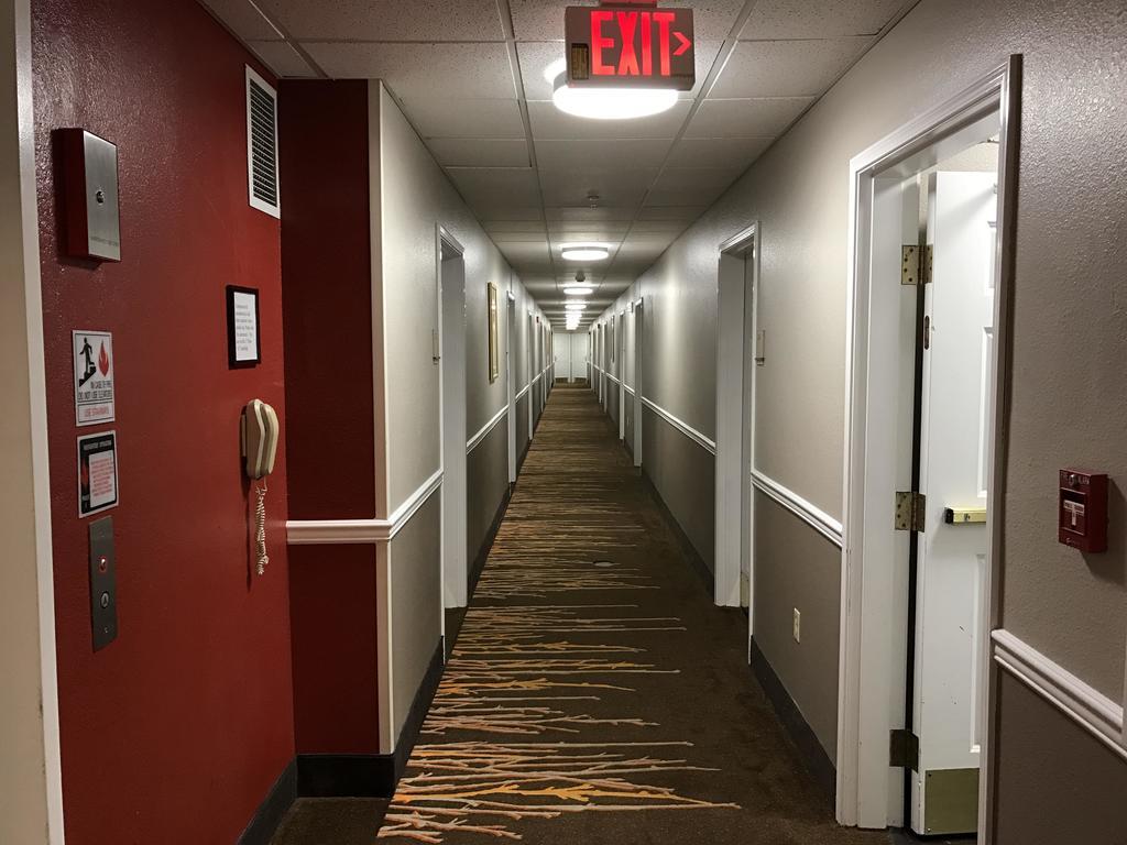 Hawthorn Suites By Wyndham Louisville North Jeffersonville Extérieur photo