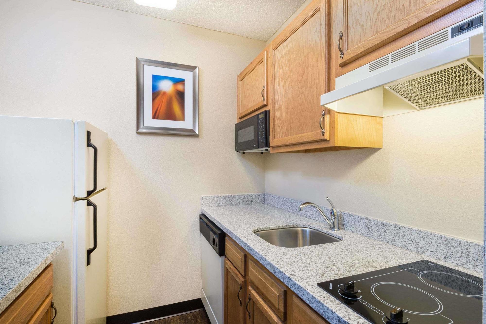 Hawthorn Suites By Wyndham Louisville North Jeffersonville Extérieur photo