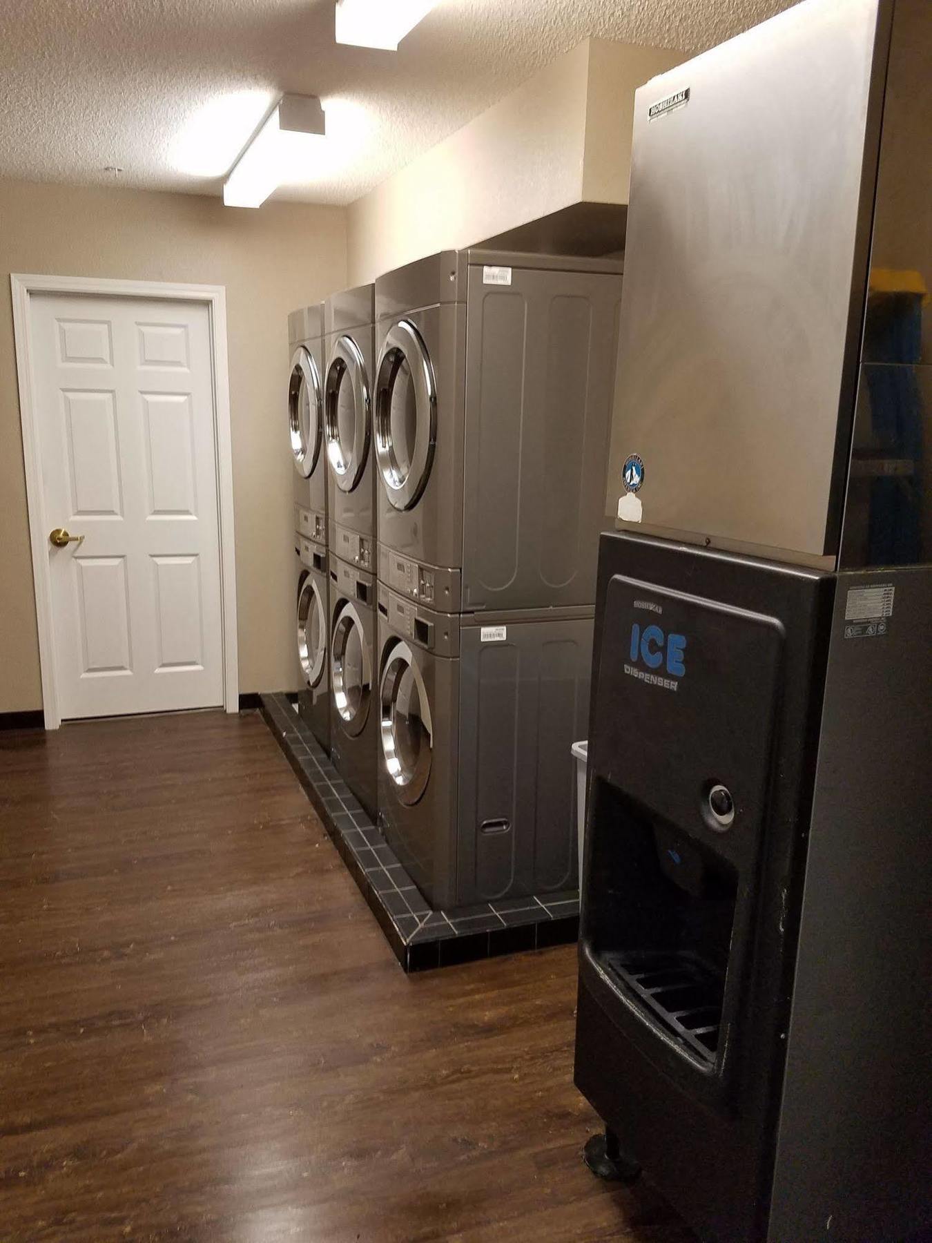 Hawthorn Suites By Wyndham Louisville North Jeffersonville Extérieur photo